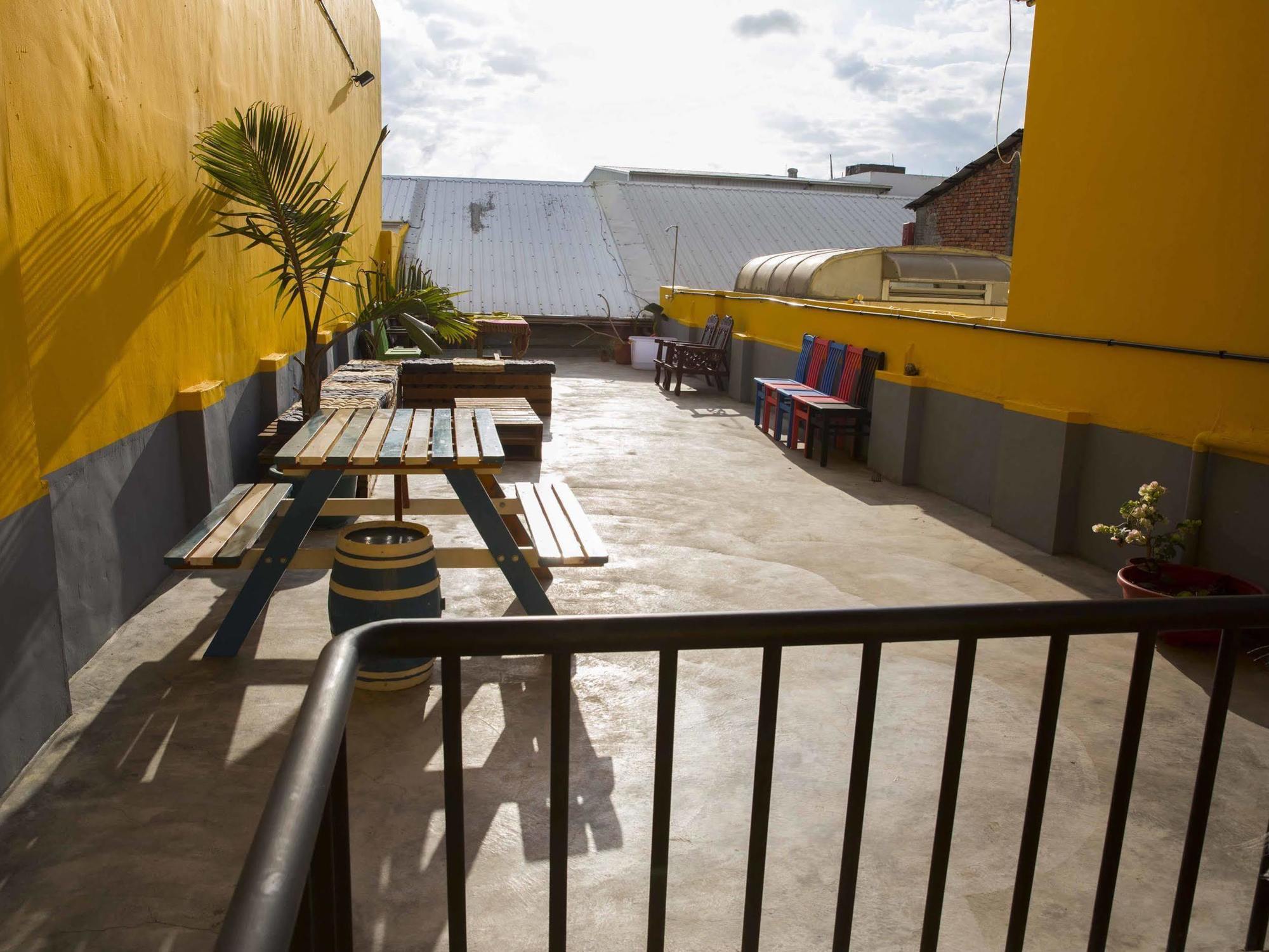 Rainbow Wave Surfing Hostel Heng-ch'un Kültér fotó